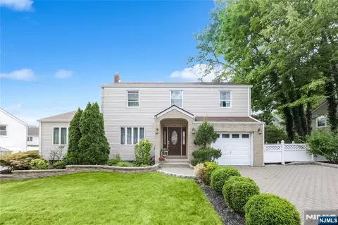 255 Jefferson Ave, River Edge, NJ 07661