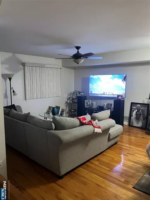 306 Arsdale Ter, Union, NJ 07083