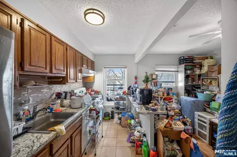 Kitchen - 243 Johnson Ave #L4, Hackensack, NJ 07601 photo 3 of 3
