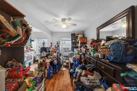 Entry Way - 243 Johnson Ave #L4, Hackensack, NJ 07601 photo 1 of 4
