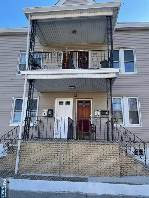 90-92 3rd Ave, Paterson, NJ 07514