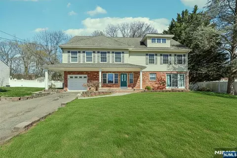 38 Passaic Ave, North Haledon, NJ 07508