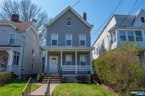 369 Paulison Ave, Passaic, NJ 07055