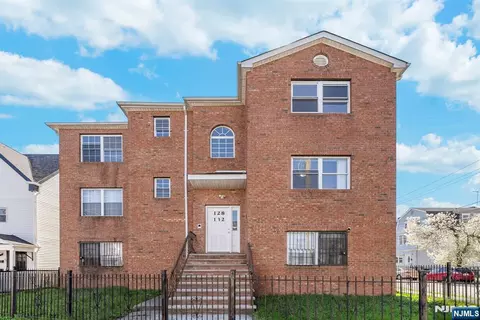 128-132 Leslie St, Newark, NJ 07112