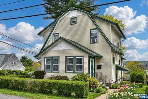 111 Teaneck Rd, Teaneck, NJ 07666