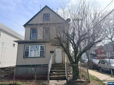 383 Highland Ave, Passaic, NJ 07055