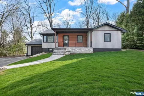 132 Upper High Crest Rd, West Milford, NJ 07480