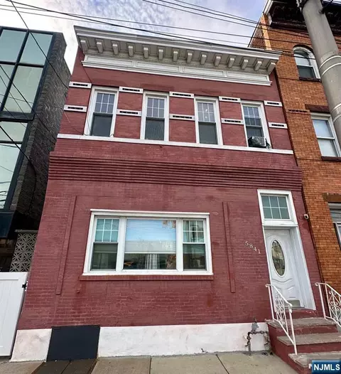 5841 Kennedy Blvd, North Bergen, NJ 07047