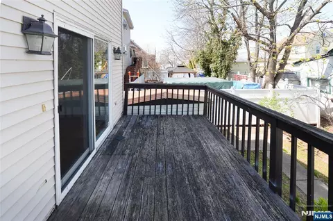 Exterior - 73 S Prospect Ave, Hackensack, NJ 07601 photo 2 of 4