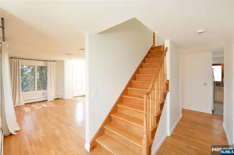 Entry Way - 73 S Prospect Ave, Hackensack, NJ 07601 photo 2 of 3