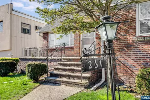 261 Terhune Ave, Passaic, NJ 07055