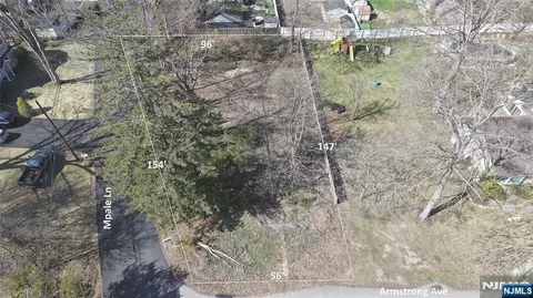 80 Armstrong Ave, Wayne, NJ 07470 photo 3