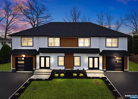 488 Dewey Ave, Saddle Brook, NJ 07663