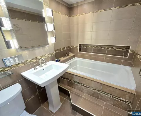 Bath - 151 Prospect Ave #6C, Hackensack, NJ 07601 photo 2 of 2