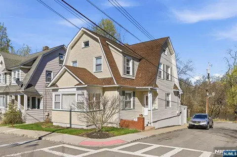 1 Pocahontas St, Morristown, NJ 07960