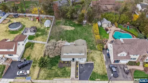 View/Area - 21 Joseph Pl, Wayne, NJ 07470 photo 1 of 3
