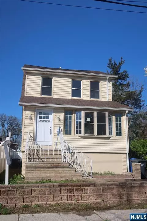 157 1st St, Englewood, NJ 07631