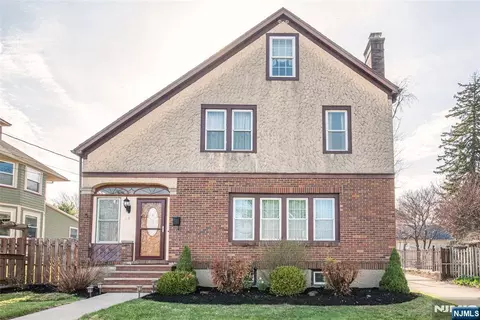 49 Hill St, Rockaway, NJ 07866