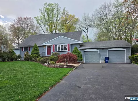 100 Mills Ave, Norwood, NJ 07648