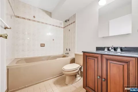 Bath - 326 Prospect Ave #6J, Hackensack, NJ 07601 photo 1 of 1