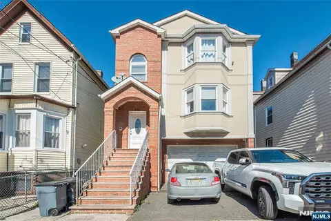 543-545 Livingston St, Elizabeth, NJ 07206