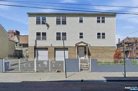 172-174 Carroll St, Paterson, NJ 07501