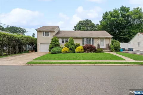380 Howard St, Township Of Washington, NJ 07676