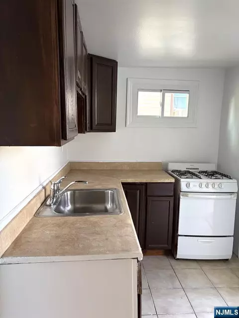 185 Hudson St, Hackensack, NJ 07601 photo 5