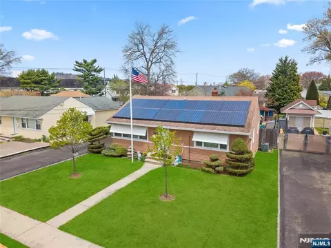 44 Scott Ter, Clifton, NJ 07013