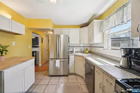 Kitchen - 23 Smith Ave, Haskell, NJ 07420 photo 1 of 3