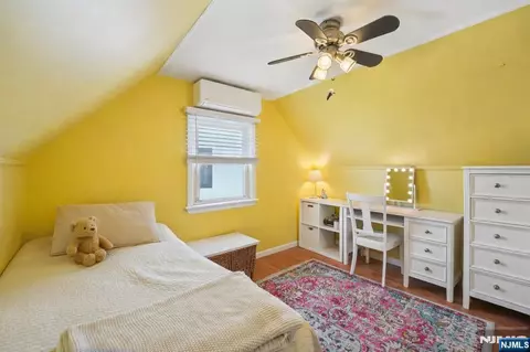 Bedroom - 23 Smith Ave, Haskell, NJ 07420 photo 4 of 4