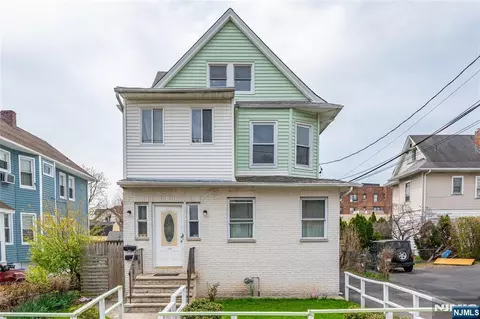 129 Howard Ave, Passaic, NJ 07055
