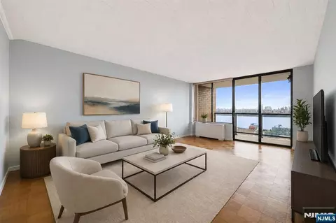 9060 Palisade Ave #507, North Bergen, NJ 07047