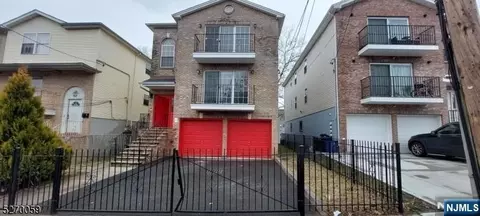 54-56 Bragaw Ave, Newark, NJ 07112