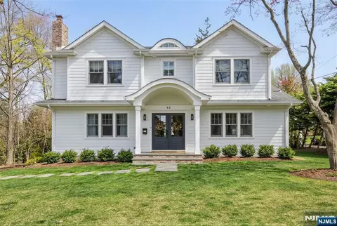 46 S Murray Ave, Ridgewood, NJ 07450