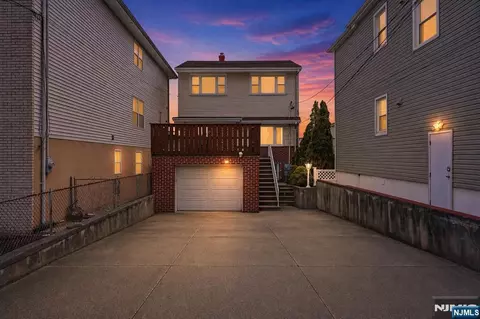 220 5th St, Fairview, NJ 07022