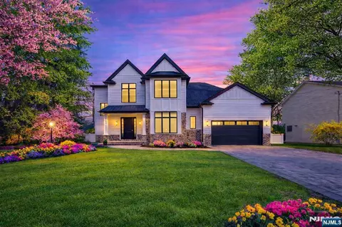 163 Delmar Ave, Glen Rock, NJ 07452