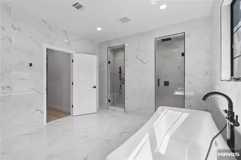 Other - 532 Hobart Rd, Paramus, NJ 07652 photo 7 of 10