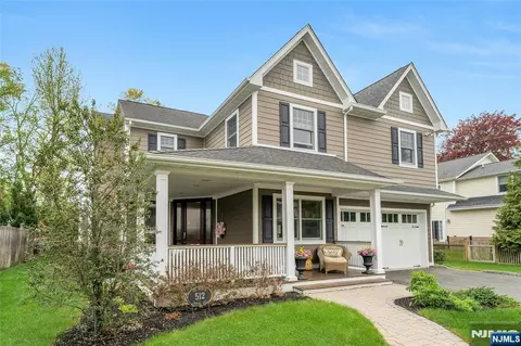 512 Spring Ave, Ridgewood, NJ 07450
