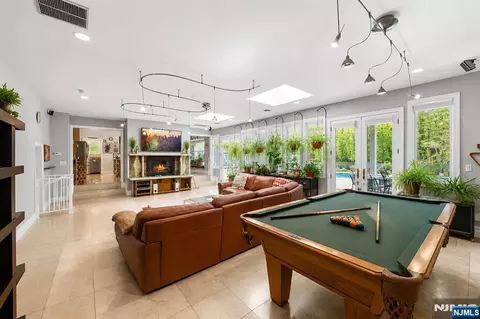 Living - 290 Dunkerhook Rd, Paramus, NJ 07652 photo 3 of 3