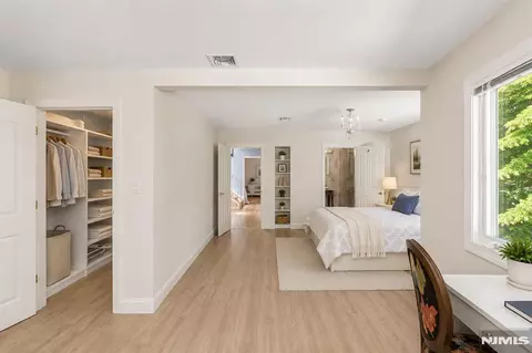Other - 290 Dunkerhook Rd, Paramus, NJ 07652 photo 6 of 11
