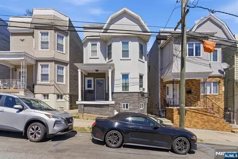 215 Wilson Ave, Kearny, NJ 07032