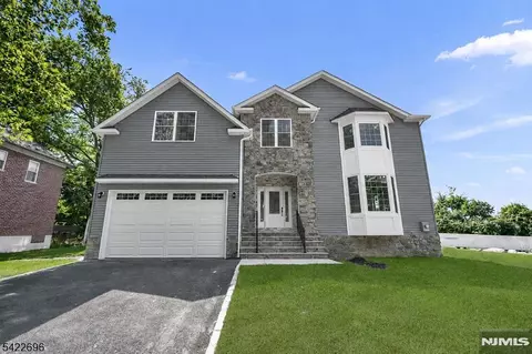 210 Corliss Ave, Phillipsburg, NJ 08865
