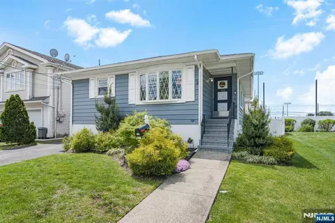 112 Garibaldi Ave, Lodi, NJ 07644