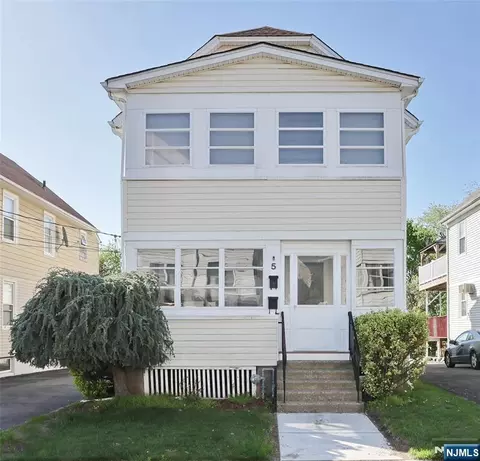 5 13th St, Hawthorne, NJ 07506