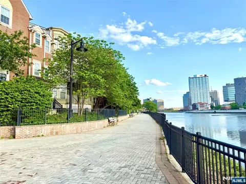 View/Area - 201 Dey St #126, Harrison, NJ 07029 photo 1 of 2