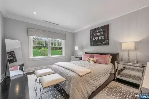 Bedroom - 236 E Saddle River Rd, Saddle River, NJ 07458 photo 2 of 3