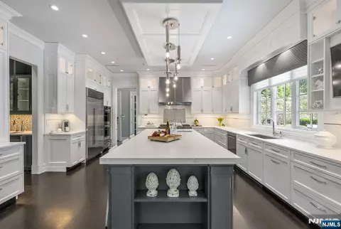 Kitchen - 236 E Saddle River Rd, Saddle River, NJ 07458 photo 1 of 4
