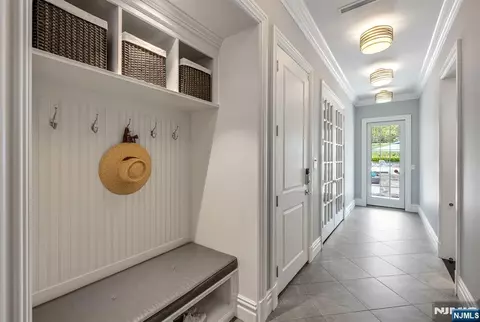Entry Way - 236 E Saddle River Rd, Saddle River, NJ 07458 photo 5 of 8