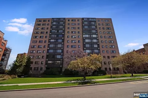 90 Prospect Ave #7A, Hackensack, NJ 07601 photo 1